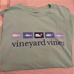 XXL long sleeve Vineyard Vines tee shirt
